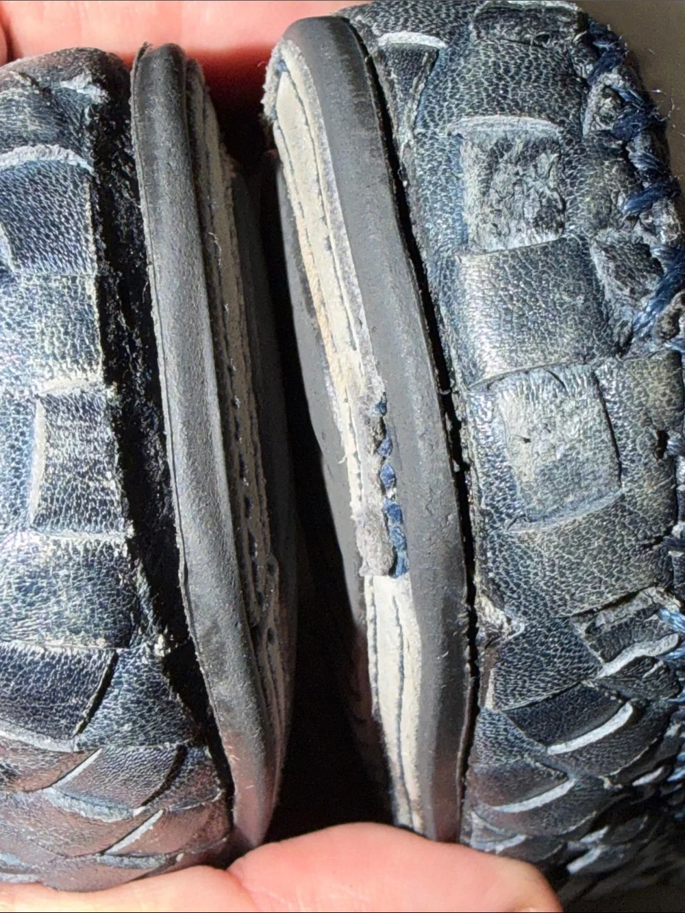 Zanzara men’s sz 11 blue leather woven moccasins